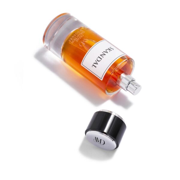 Skandal Perfume by Dhamma 100ml Eau De Parfum Spray - Image 3